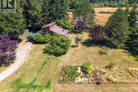 2570 Piercy Rd