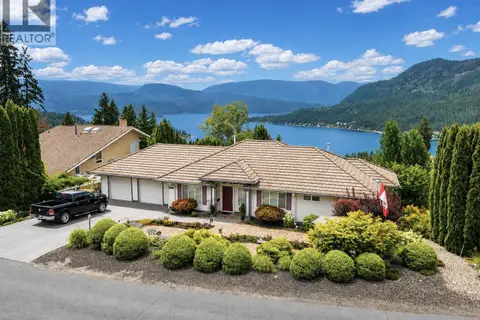 2595 Golf Course Drive