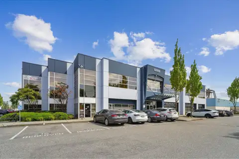 257 12899 76 AVENUE