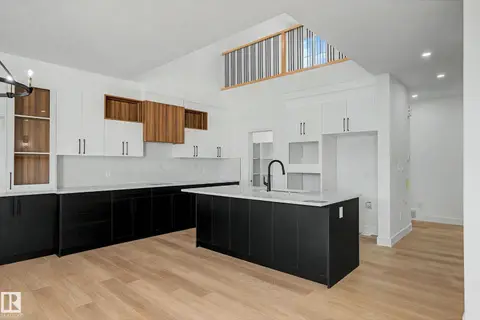 294 Munn WY