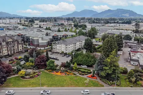 408 8537 YOUNG ROAD, Chilliwack Proper South