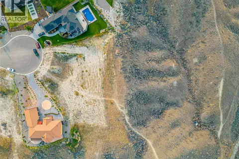 128 Lake Point Court