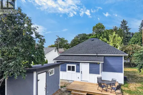 630 Okanagan SE Avenue