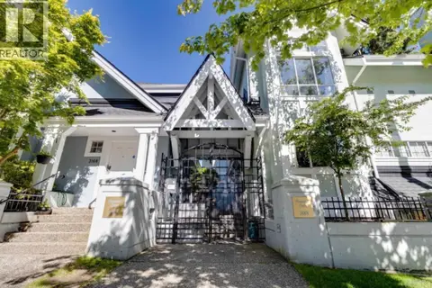 204 3188 CAMOSUN STREET