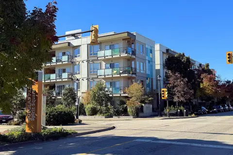 414 20460 DOUGLAS CRESCENT