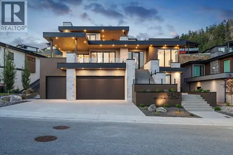 9829 Beacon Hill Crescent