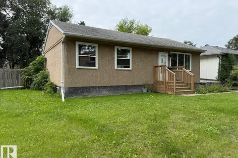 7607 83 AV NW