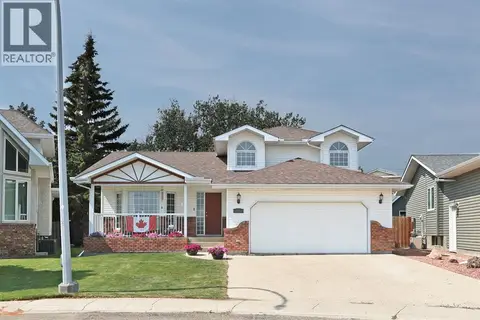 35 Parkland Close E