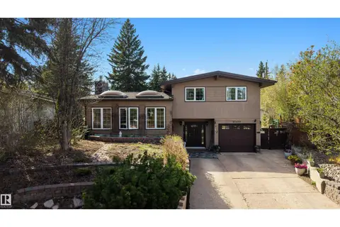 8 GARLAND PL