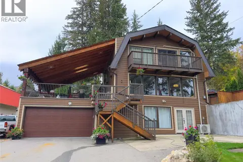 2428 Blind Bay Road