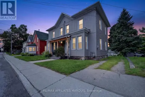 88 BROCKVILLE STREET