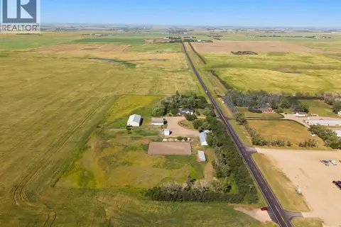 250035 Township Road 304