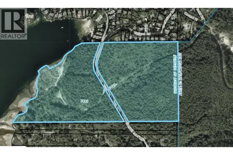 7425 SECHELT INLET ROAD