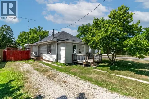 252 Wellington STREET East