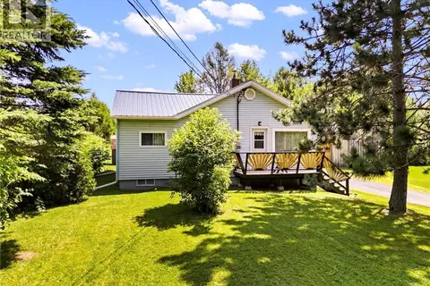 880 Pleasant Drive