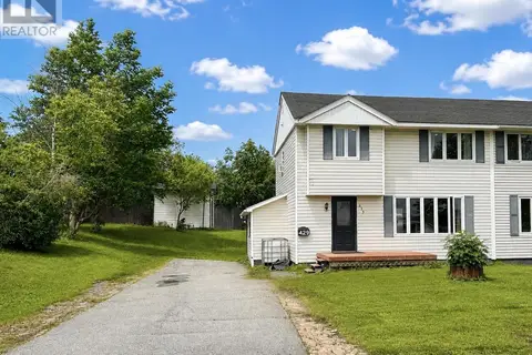 429 Grenfell Crescent