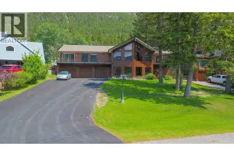 8408 Richardson Crescent