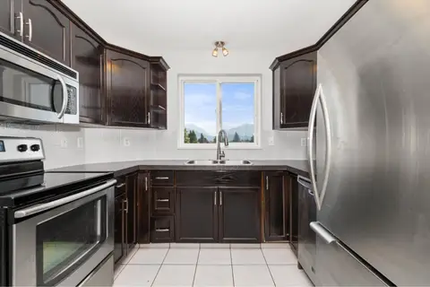 401 46777 YALE ROAD, Chilliwack Proper East