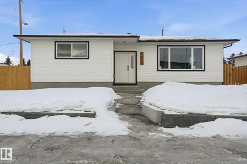 7112 132 AV NW