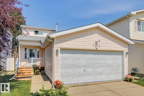 7912 154 AV NW