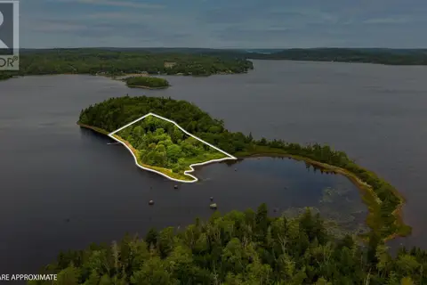 2 Acres with cottage Island no. 6