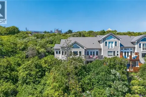 11 Harbour Terrace