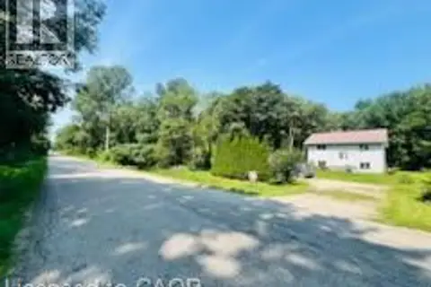 330 13TH CONCESSION Road