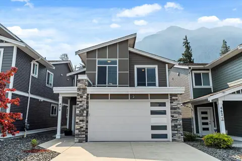 470 FORT STREET, Hope