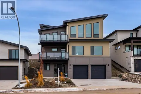 1294 BRECHIN Place
