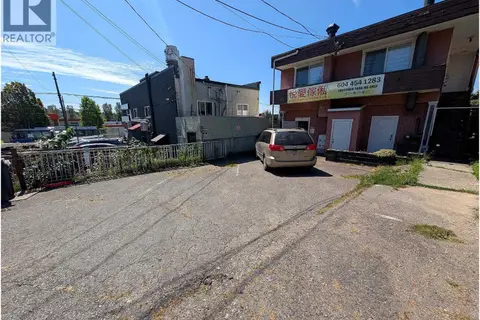 2478 RUPERT STREET