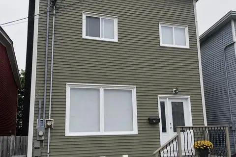 12 Blatch Avenue