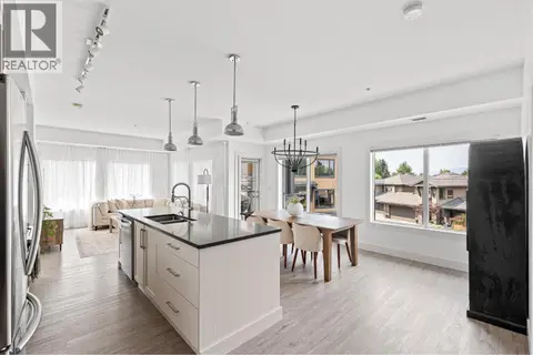 4380 Lakeshore Road Unit# 206