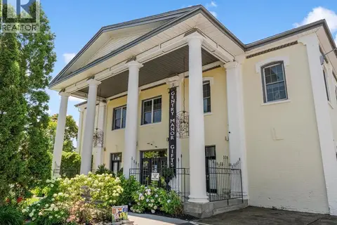 9 PARK STREET