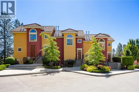 1795 Country Club Drive Unit# 204
