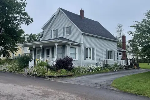 10 Ross Street