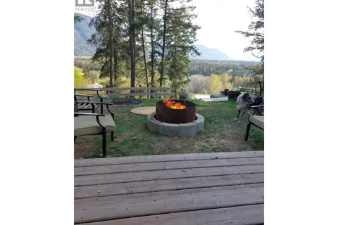 2481 Squilax Anglemont Road Unit# 14