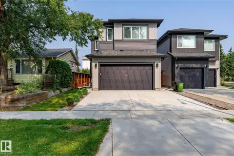 10906 54 AV NW