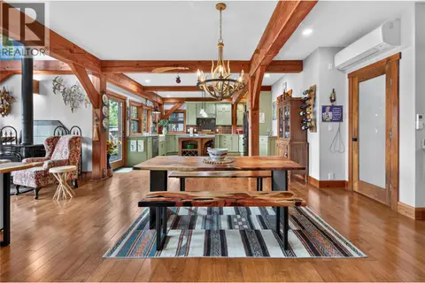 3264 Naramata Road