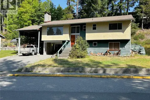 352 Nootka Dr