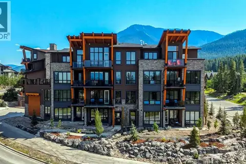 201, 101H Stewart Creek Rise