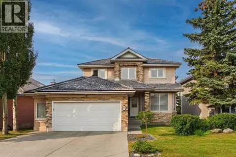 15 Royal Crest Terrace NW