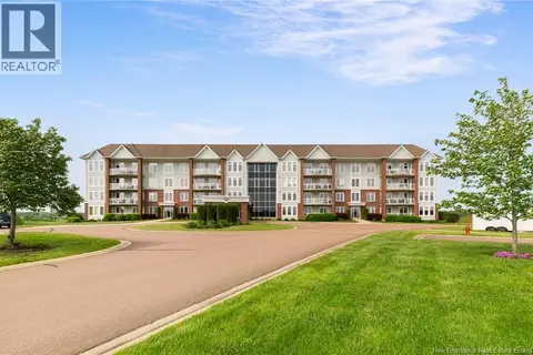 185 Royal Oaks Boulevard Unit# 206