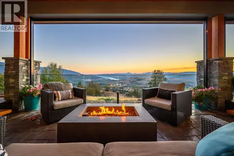 195 Ravine Drive