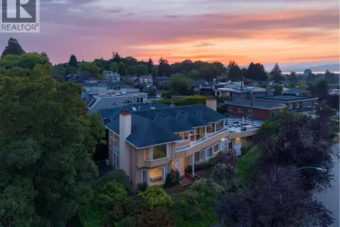 3655 QUESNEL DRIVE