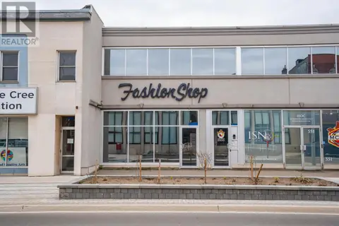 553 Queen ST # Main Floor
