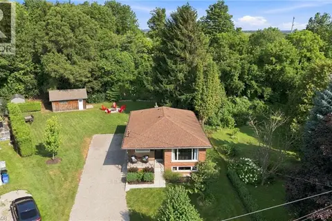 10 TAYLOR Crescent
