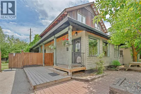 136 Vermilion Avenue
