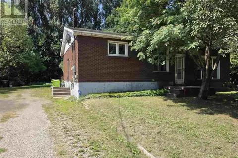 87 Letcher ST