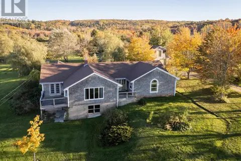 2632 Highway 201