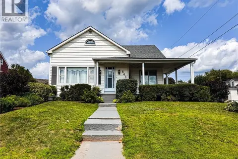 641 Acadie